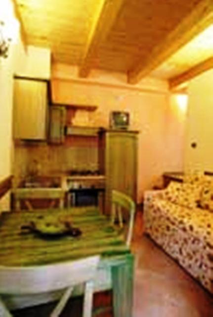 Il Postale Bed and Breakfast Castel Di Sangro Δωμάτιο φωτογραφία